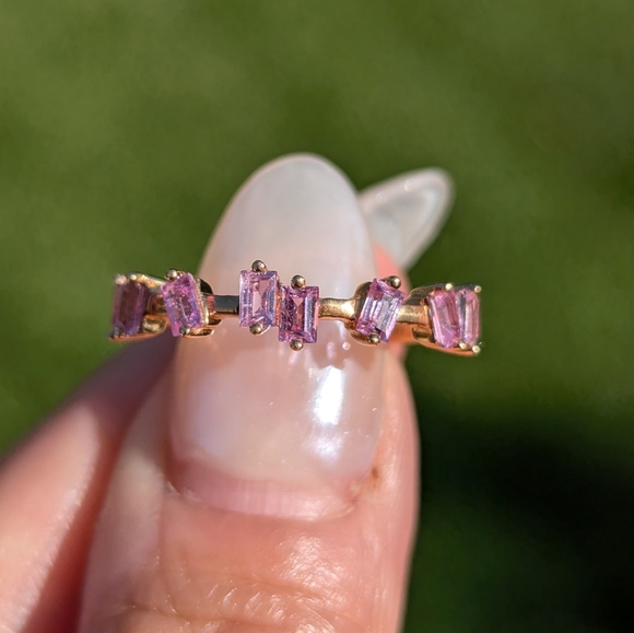 18K Rose Gold Staggered Pink Sapphire Baguette Ring Band - Picture 5 of 8